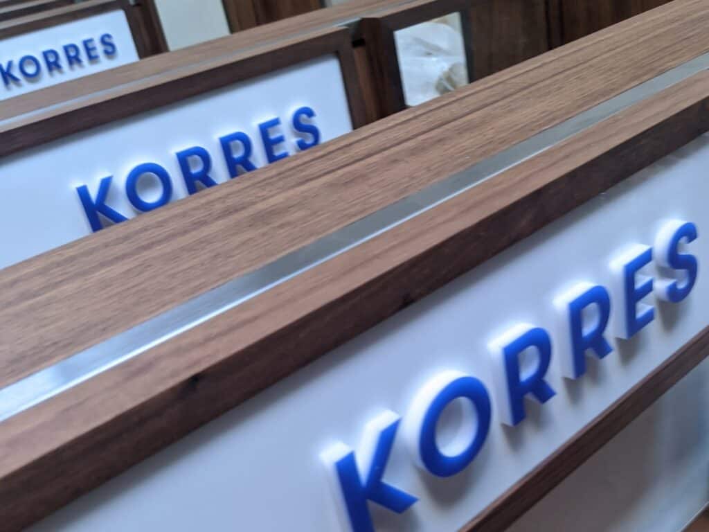 korres-elenis-electric-rentron